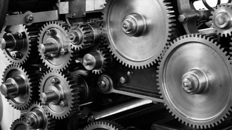 Jak wygląda rozwój przemysłu w Polsce – perspektywy i wyzwania w 2025 roku?